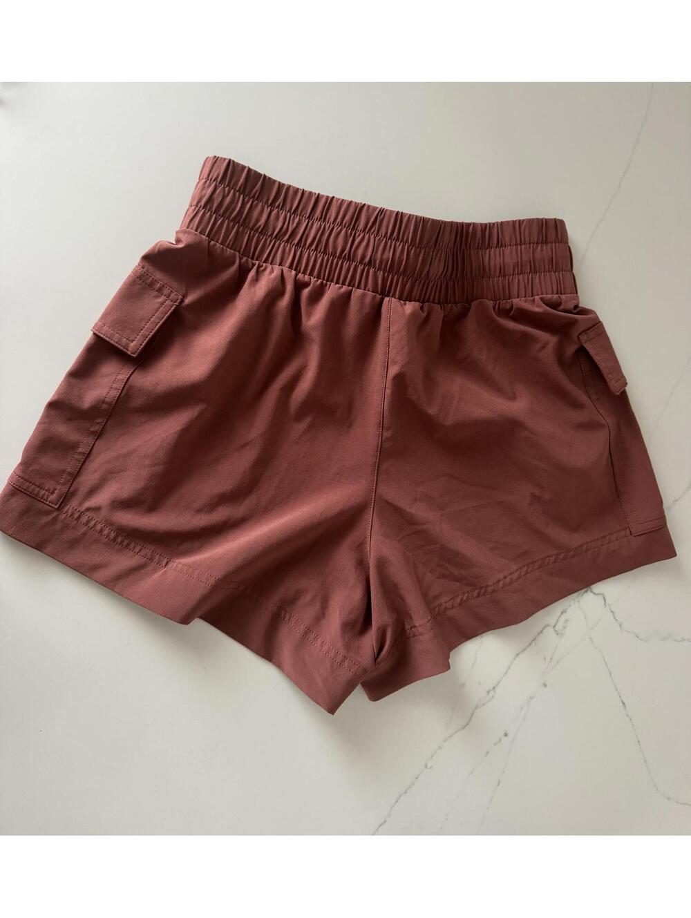 Abercrombie & Fitch Women's Rust Cargo Shorts Size Small